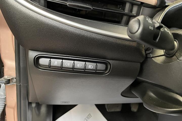 Pink Fiat 500e fra 2022