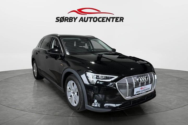 Sort Audi e-tron fra 2022