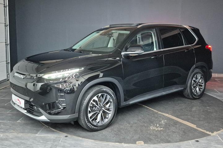 Sort Maxus Euniq6 fra 2022