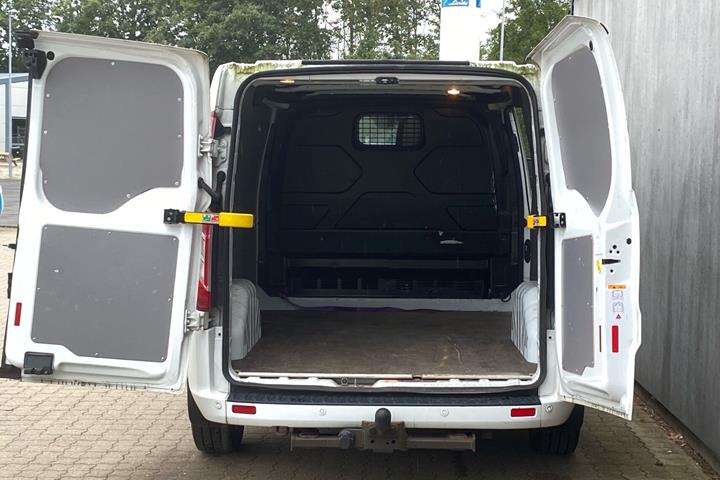 Hvid Ford Transit Custom fra 2019