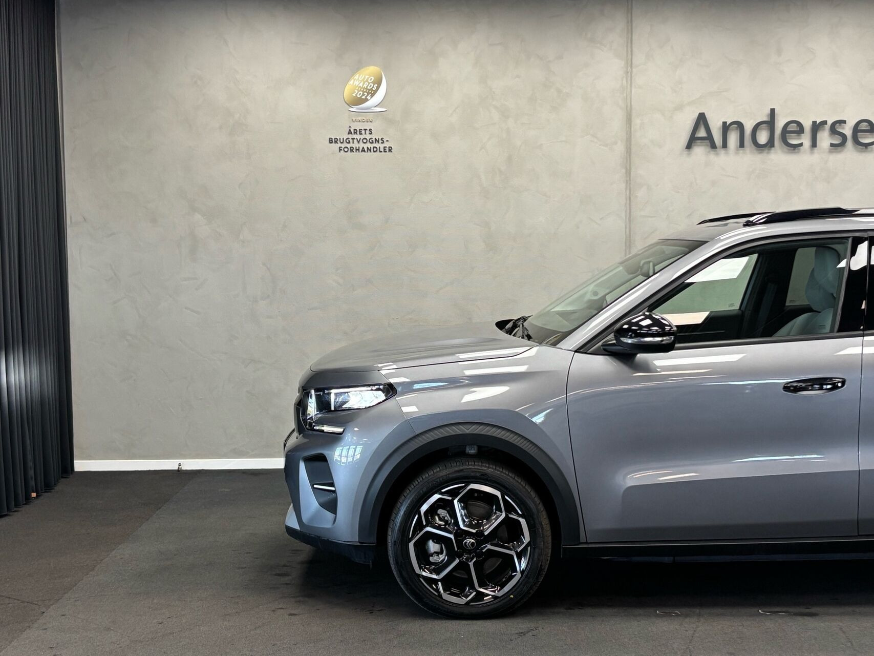 Grå Citroën ë-C3 fra 2025