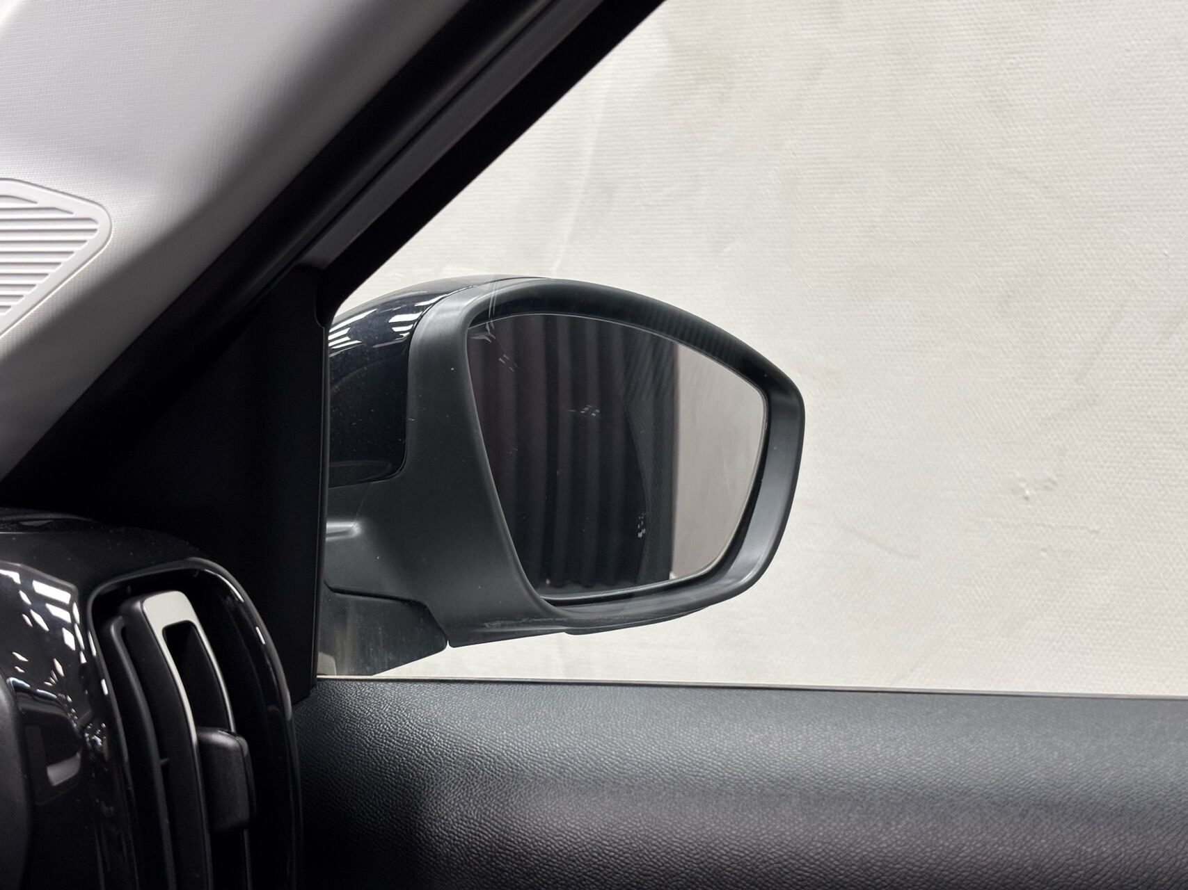 Hvid Citroën ë-C3 fra 2025