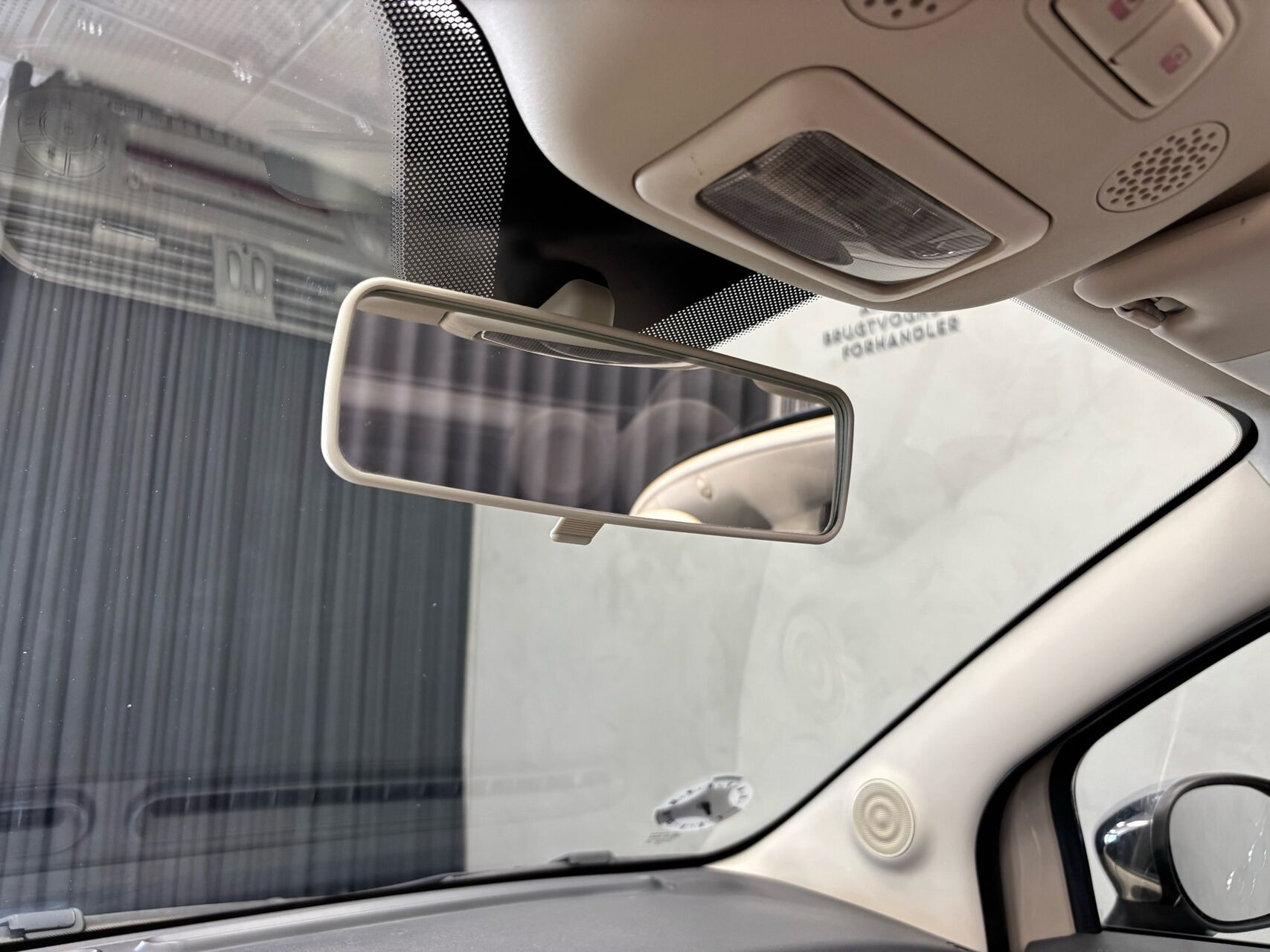 Brun Fiat 500C fra 2015