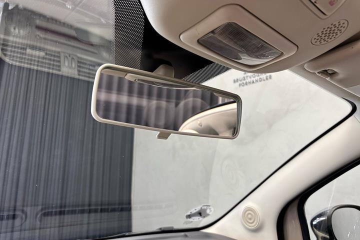 Brun Fiat 500C fra 2015