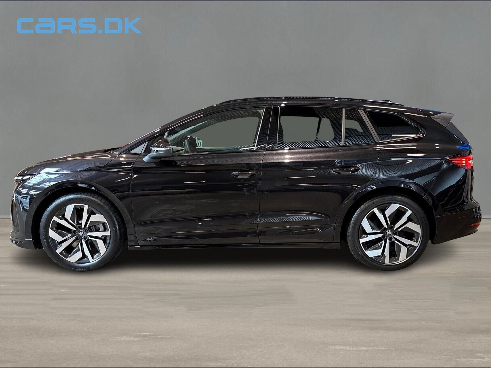 Sort Skoda Enyaq fra 2026
