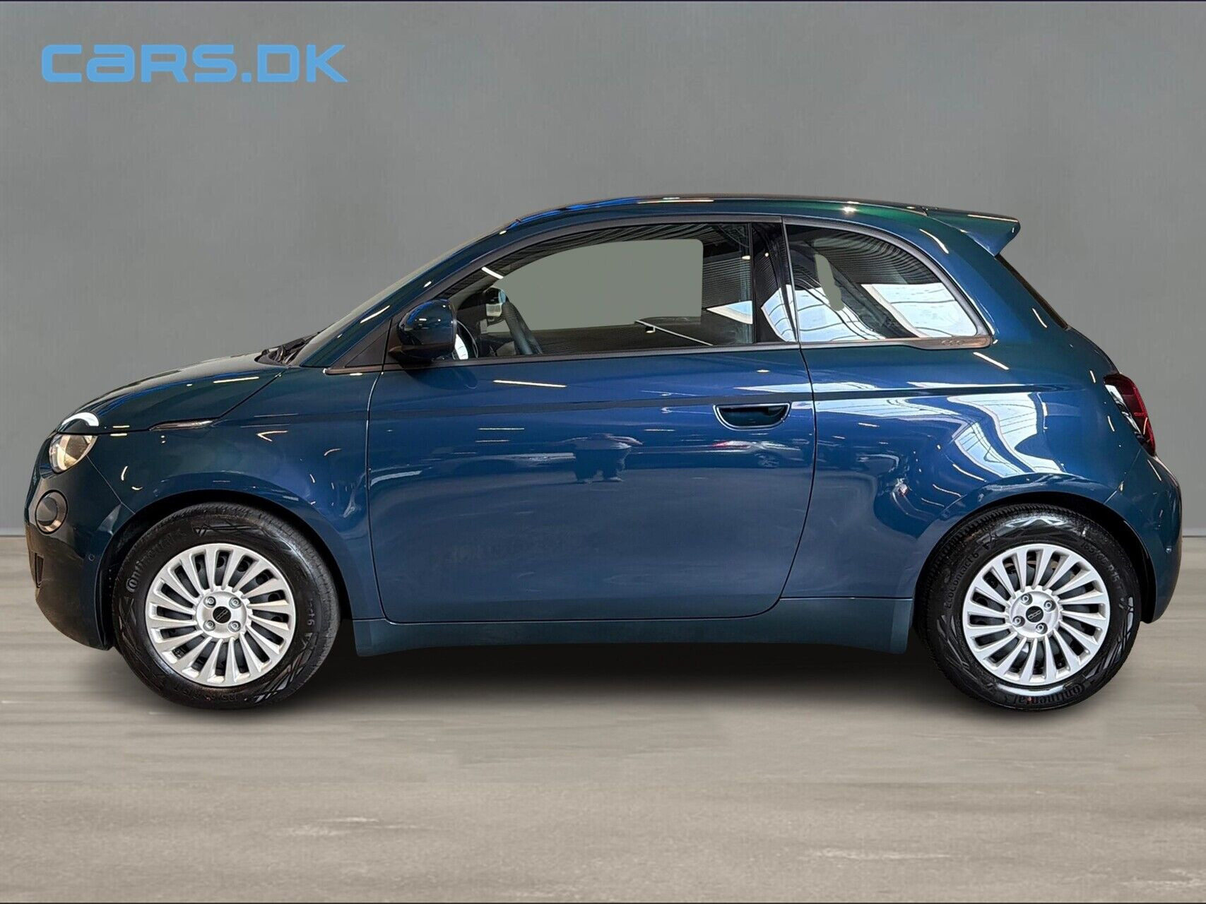 Grøn Fiat 500e fra 2023