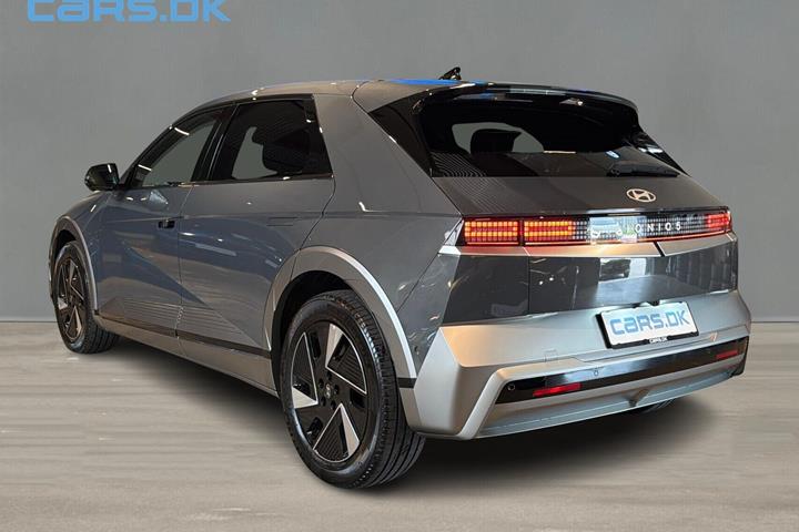 Grå Hyundai Ioniq 5 fra 2026