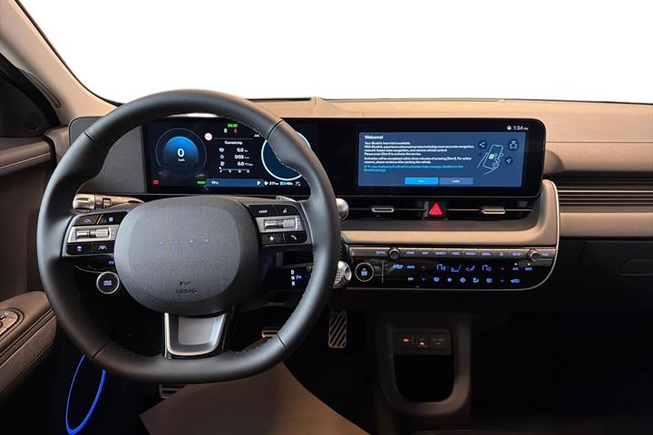 Grå Hyundai Ioniq 5 fra 2026