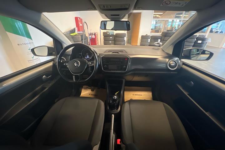 Grå VW up fra 2021