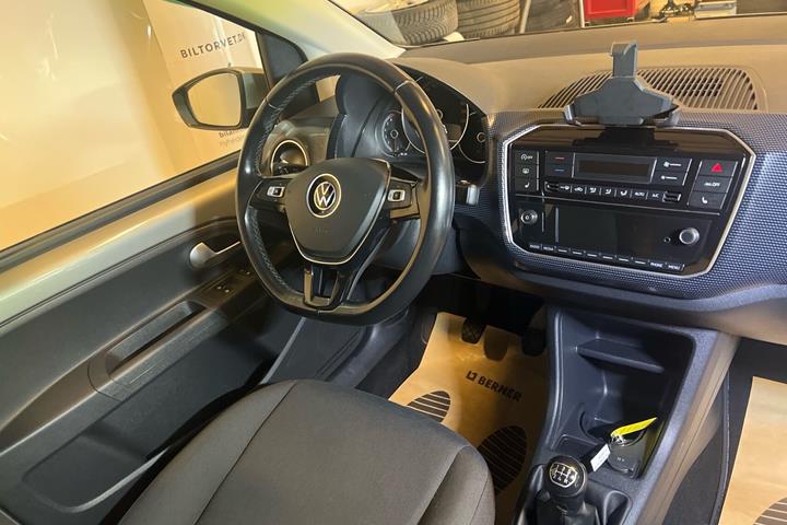 Grå VW up fra 2021
