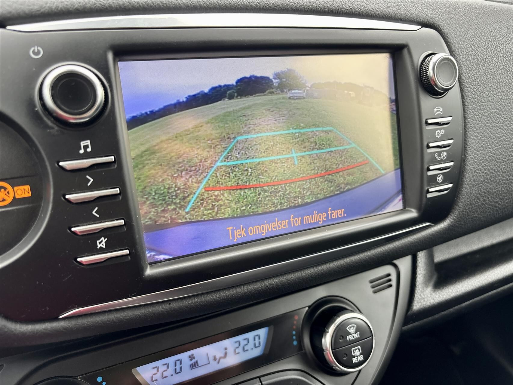Sort Toyota Yaris fra 2018