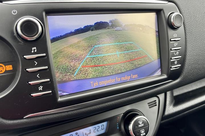 Sort Toyota Yaris fra 2018