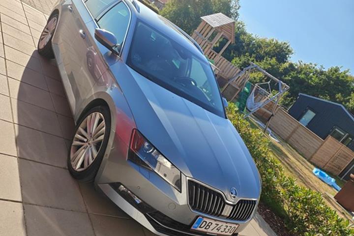 undefined Skoda Superb fra 2019