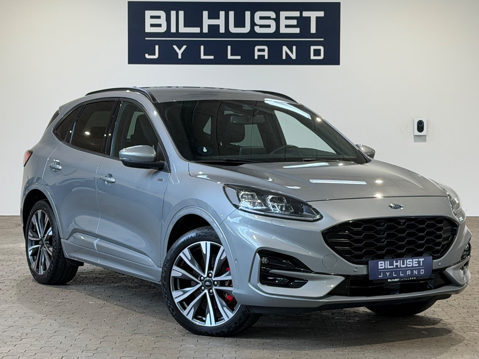 Ford Kuga 2,5 PHEV ST-Line X CVT
