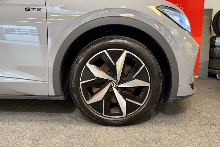 Grå VW ID.4 fra 2024