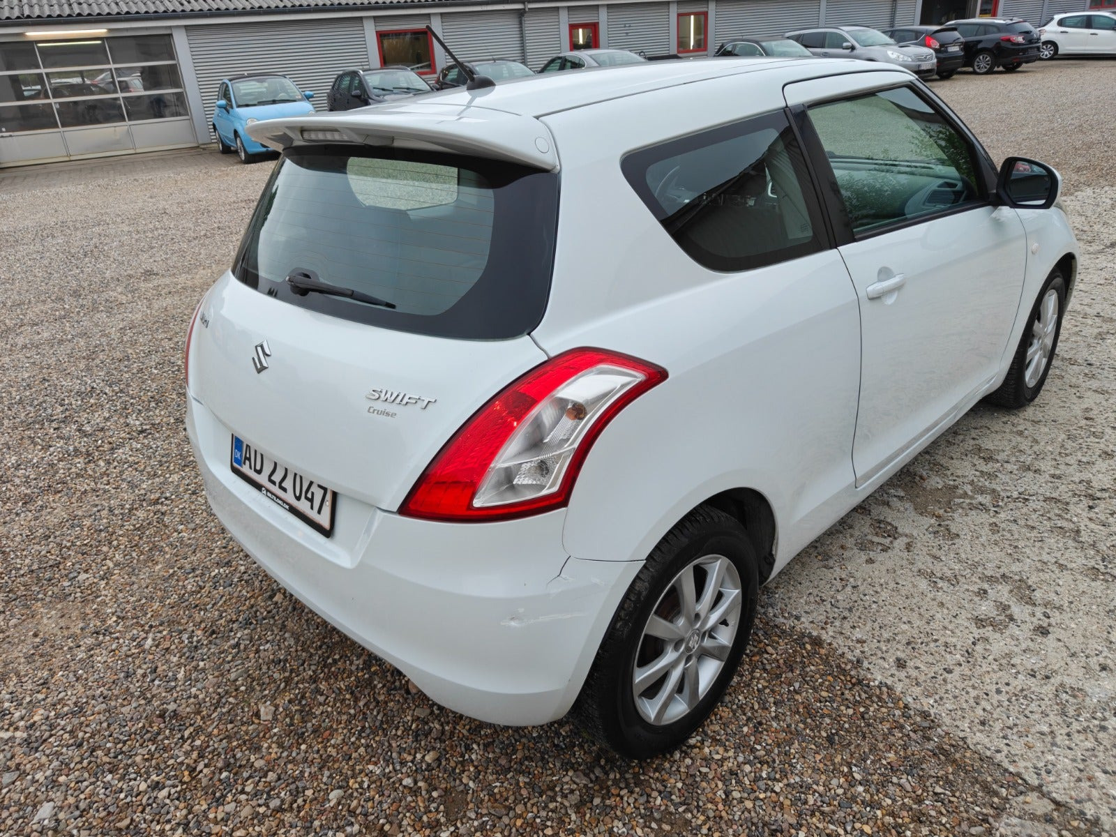 Gul Suzuki Swift fra 2012