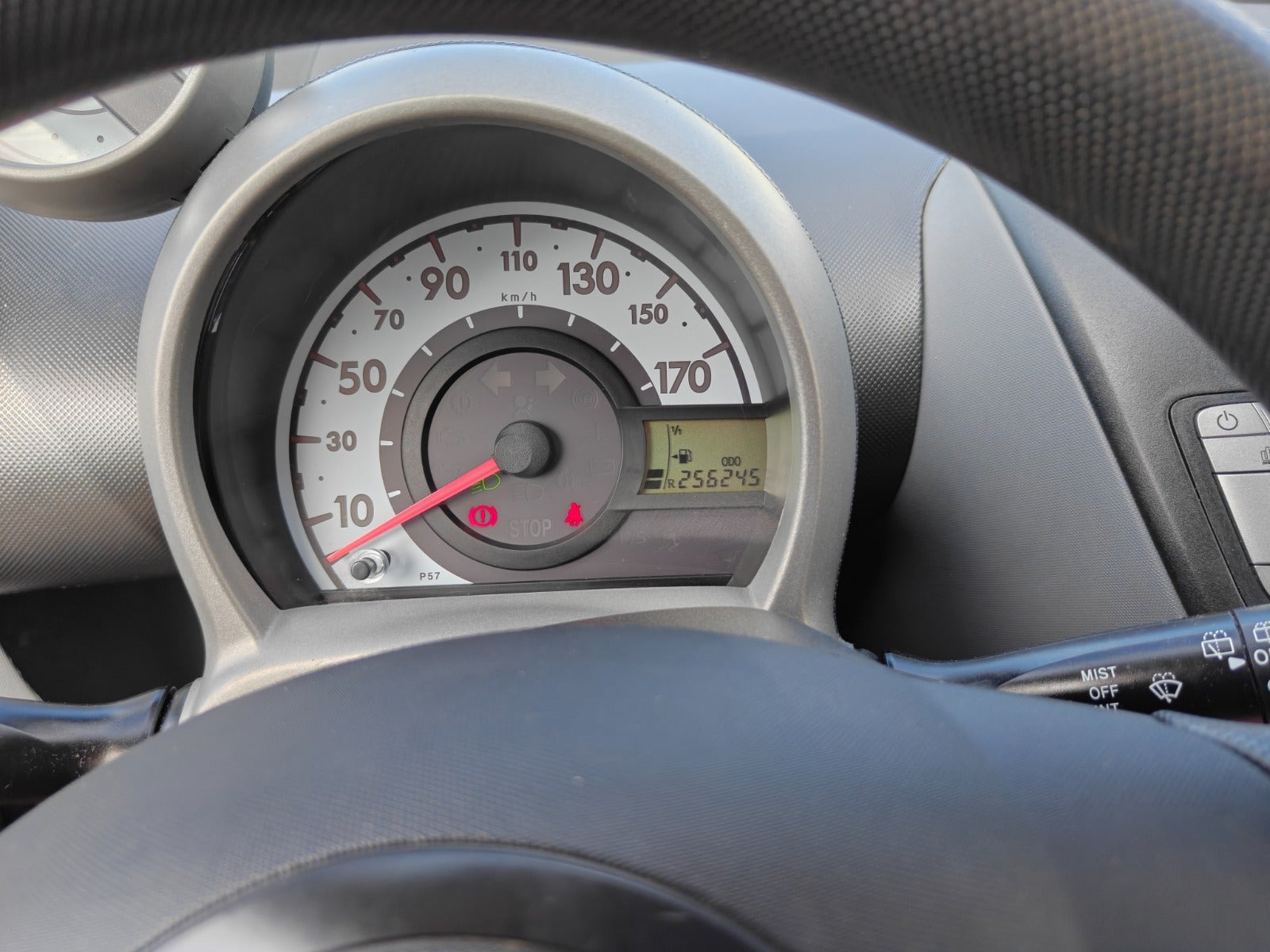 Gul Citroën C1 fra 2010
