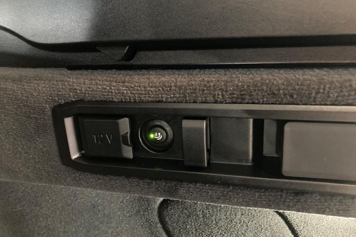 Sort BMW i5 fra 2026