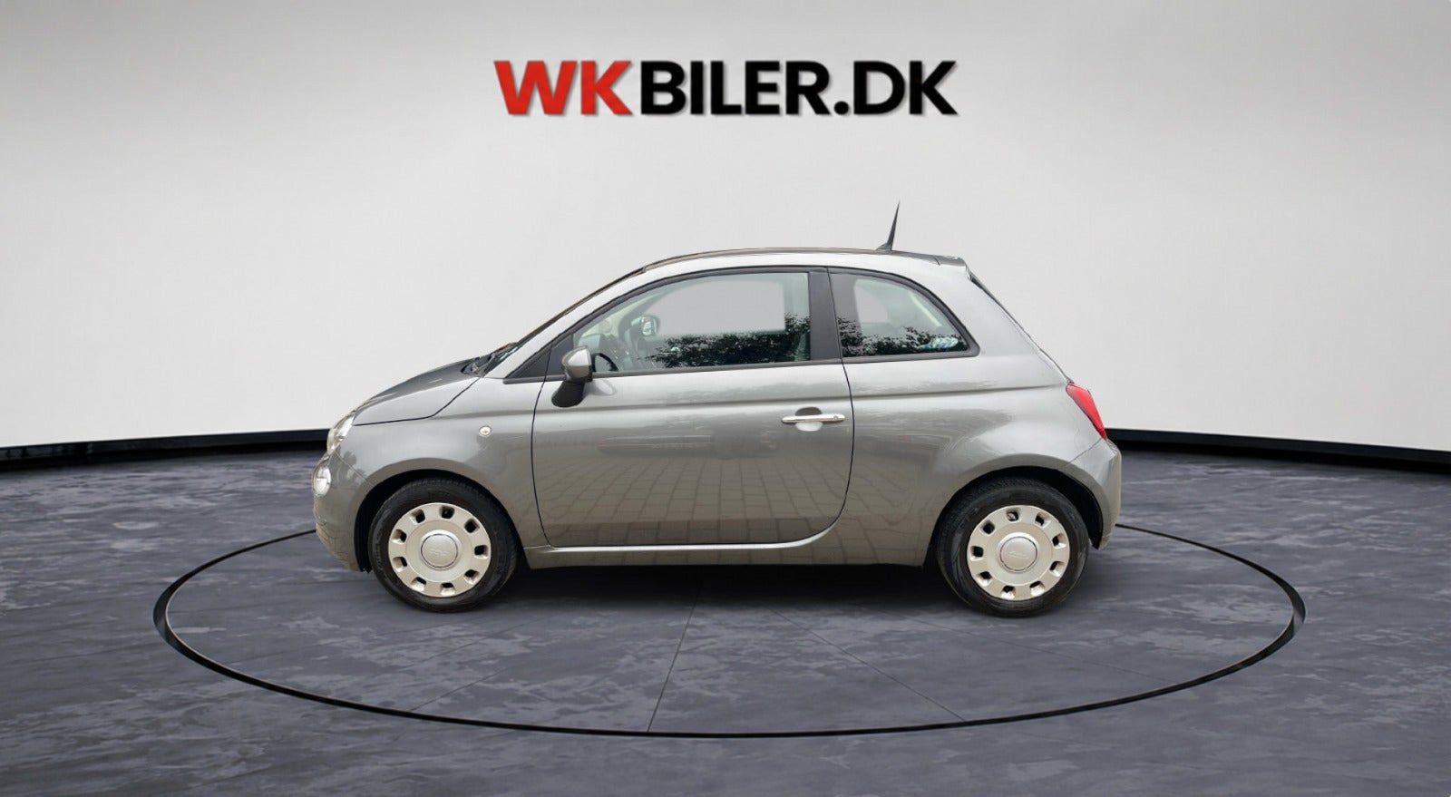 Grå Fiat 500C fra 2017