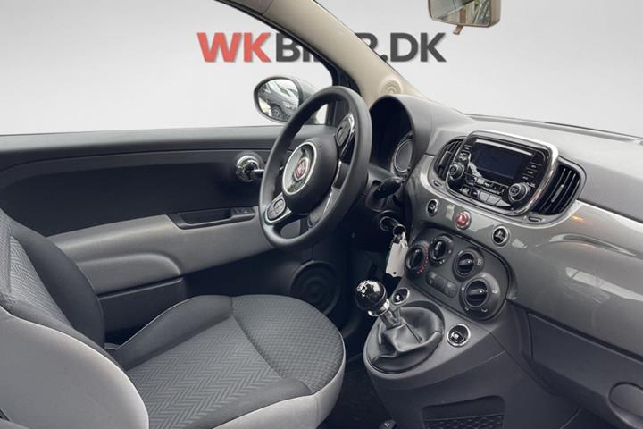 Grå Fiat 500C fra 2017