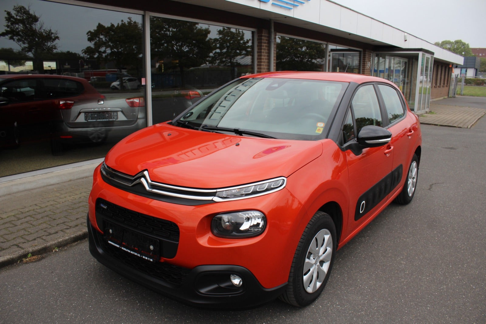 Orange Citroën C3 fra 2017