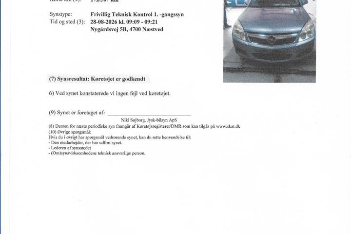 Blå Opel Vectra fra 2008