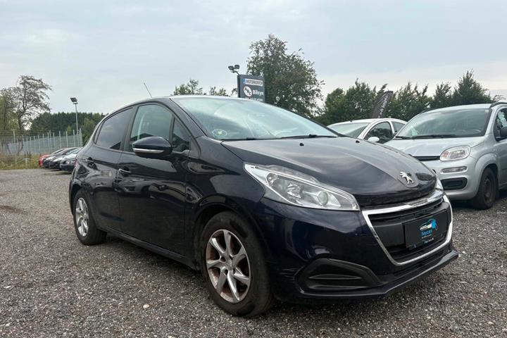 undefined Peugeot 208 fra 2016