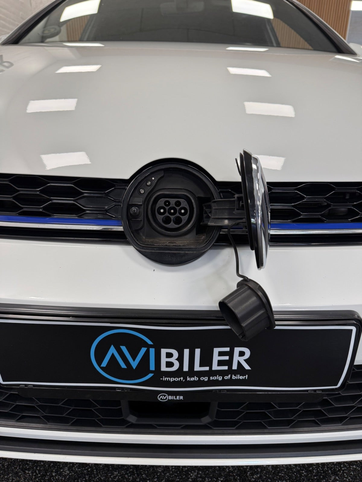 Hvid VW Golf VII fra 2019
