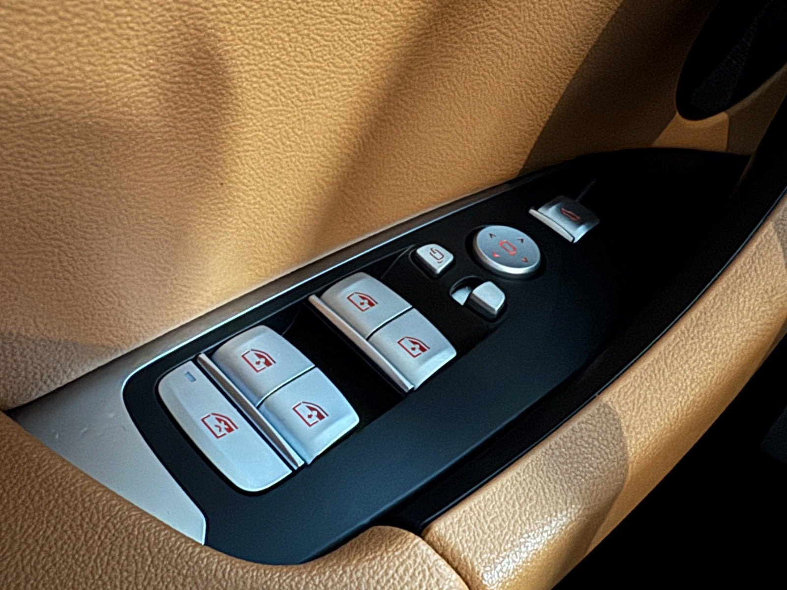Sort BMW iX3 fra 2023