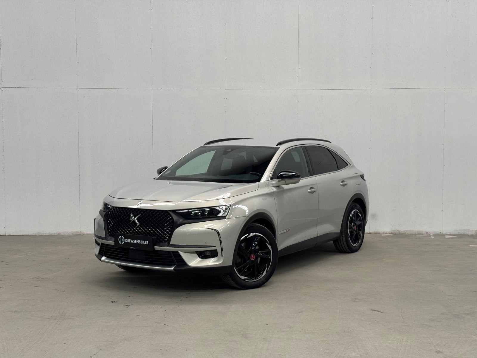 DS DS 7 CrossBack 1,6 E-Tense Performance Line Pack EAT8