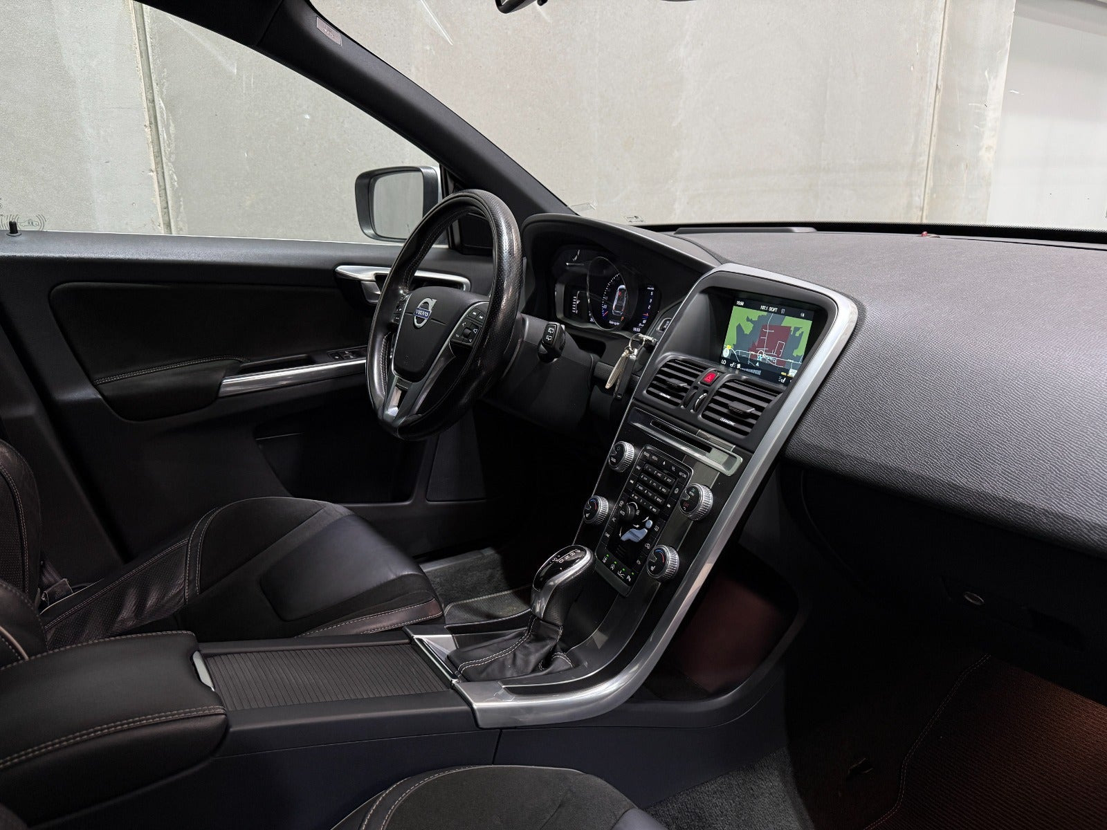 undefined Volvo XC60 fra 2017