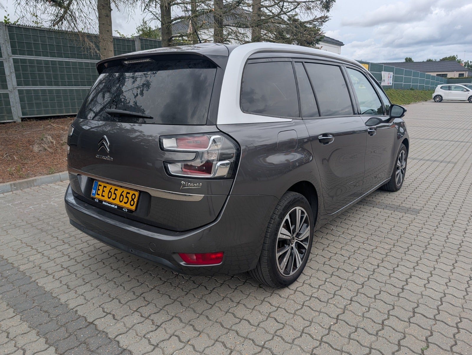 Grøn Citroën Grand C4 Picasso fra 2017