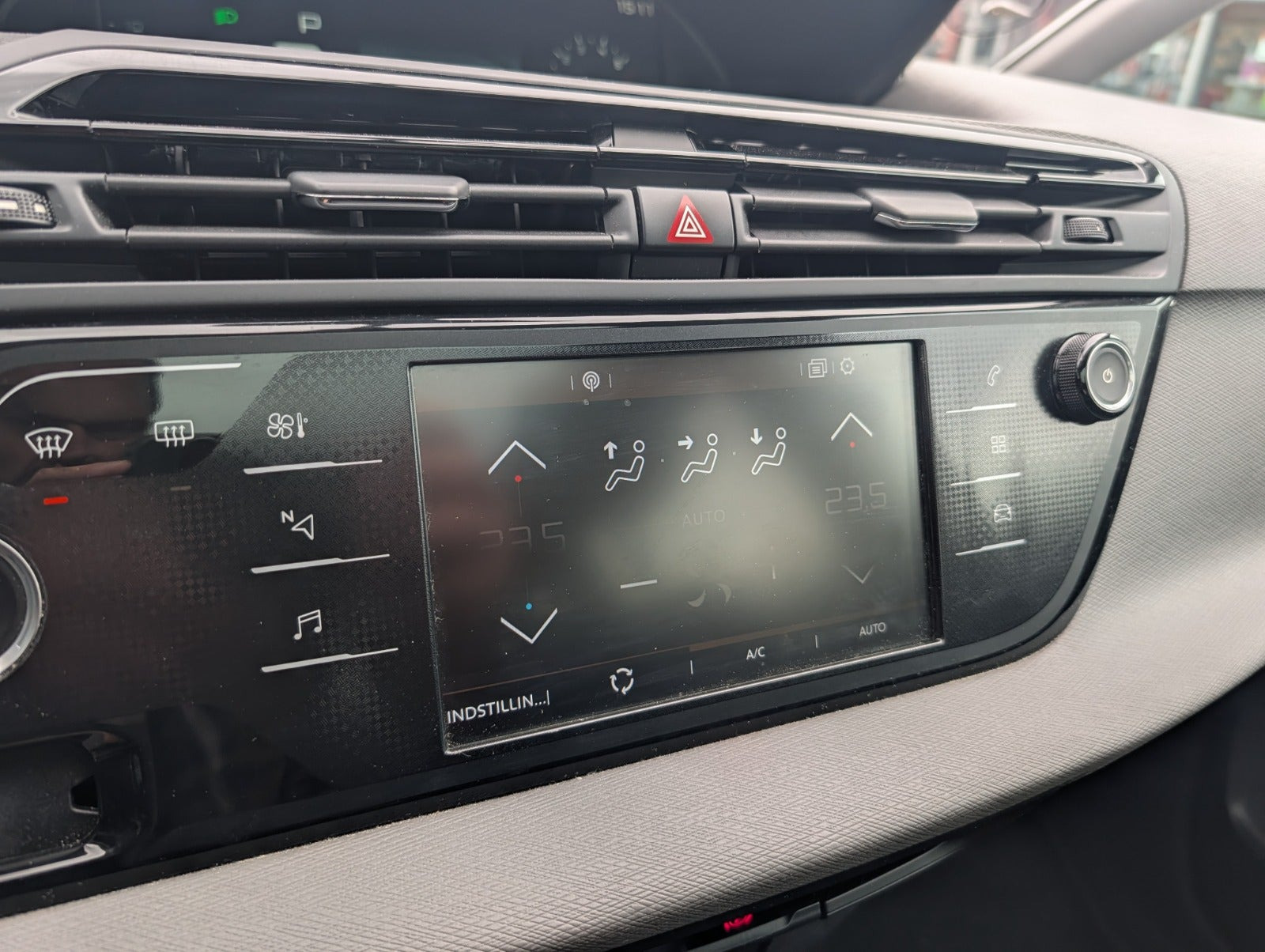 Grøn Citroën Grand C4 Picasso fra 2017