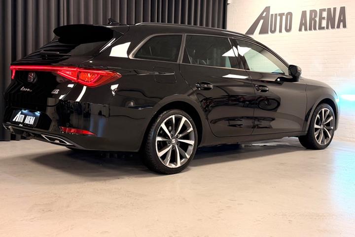 Sort Seat Leon fra 2021