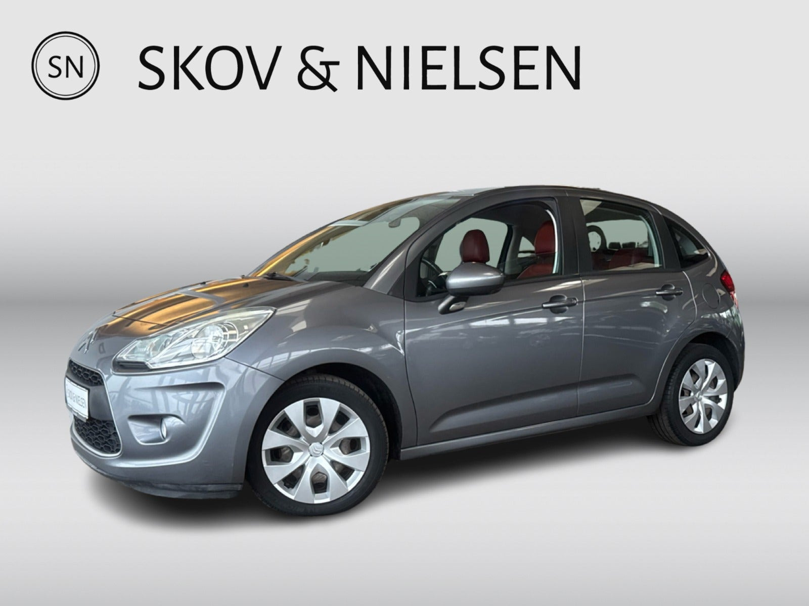Grå Citroën C3 fra 2012
