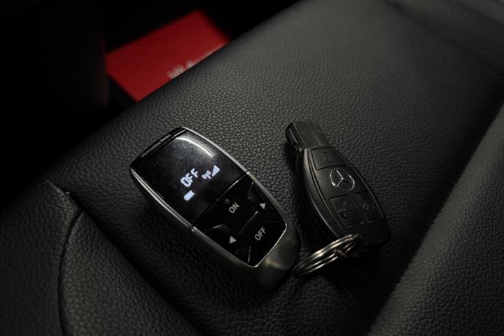 undefined Mercedes Vito 119 fra 2018