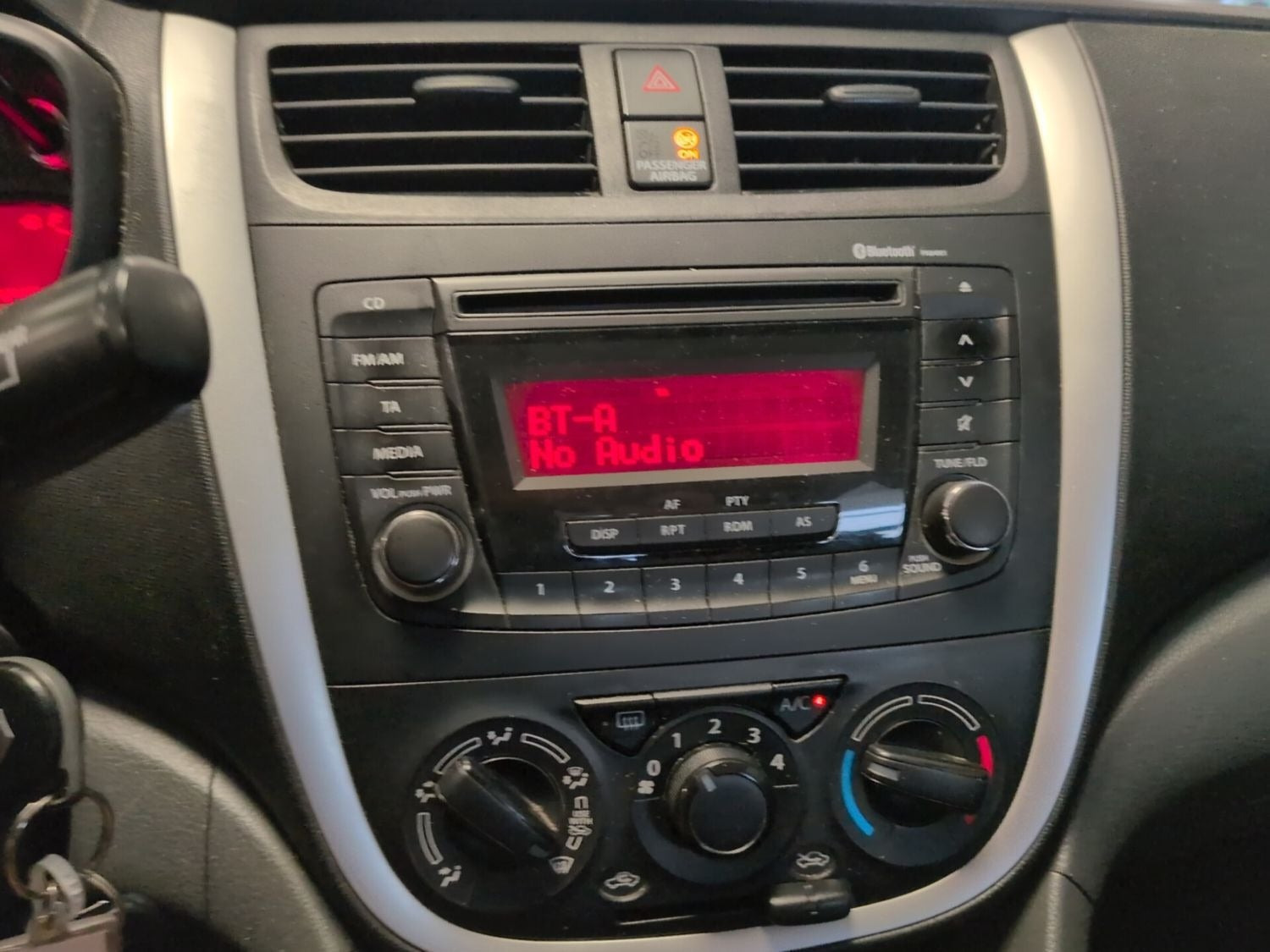 Hvid Suzuki Celerio fra 2015