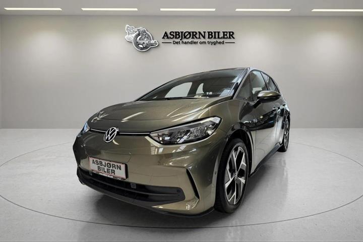 Grøn VW ID.3 fra 2024 set udefra