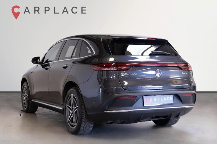 Grå Mercedes EQC400 fra 2021