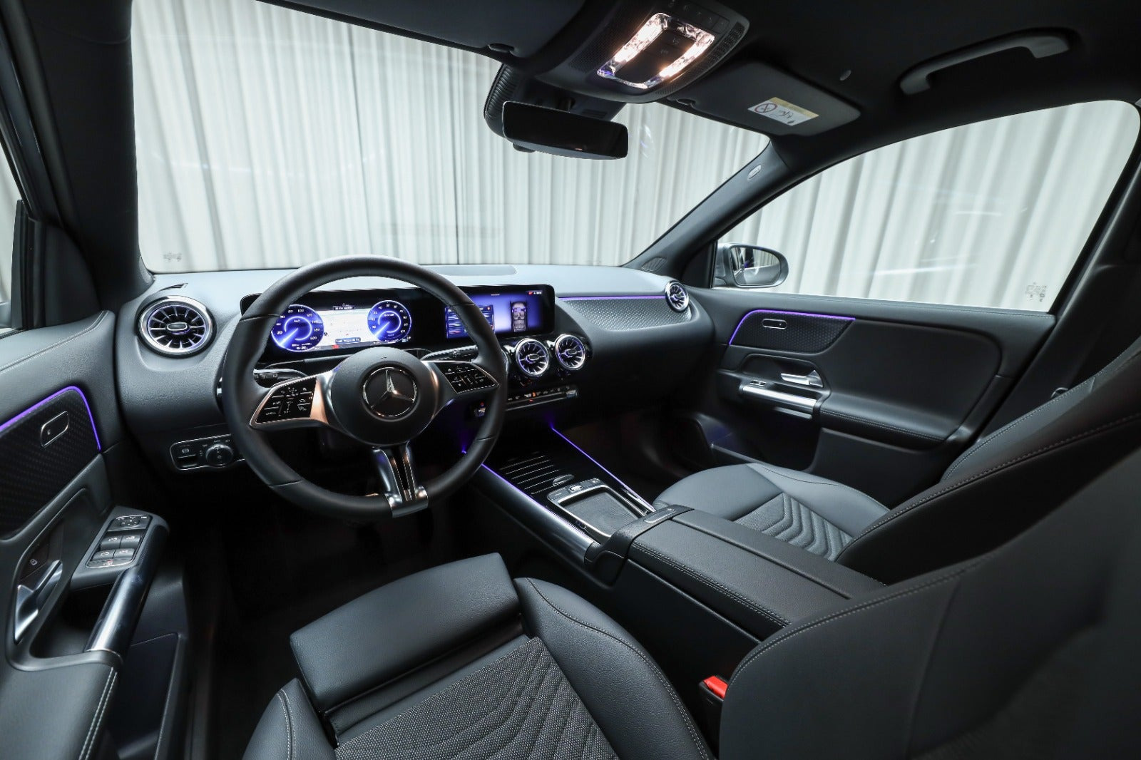 Grå Mercedes EQA250+ fra 2026