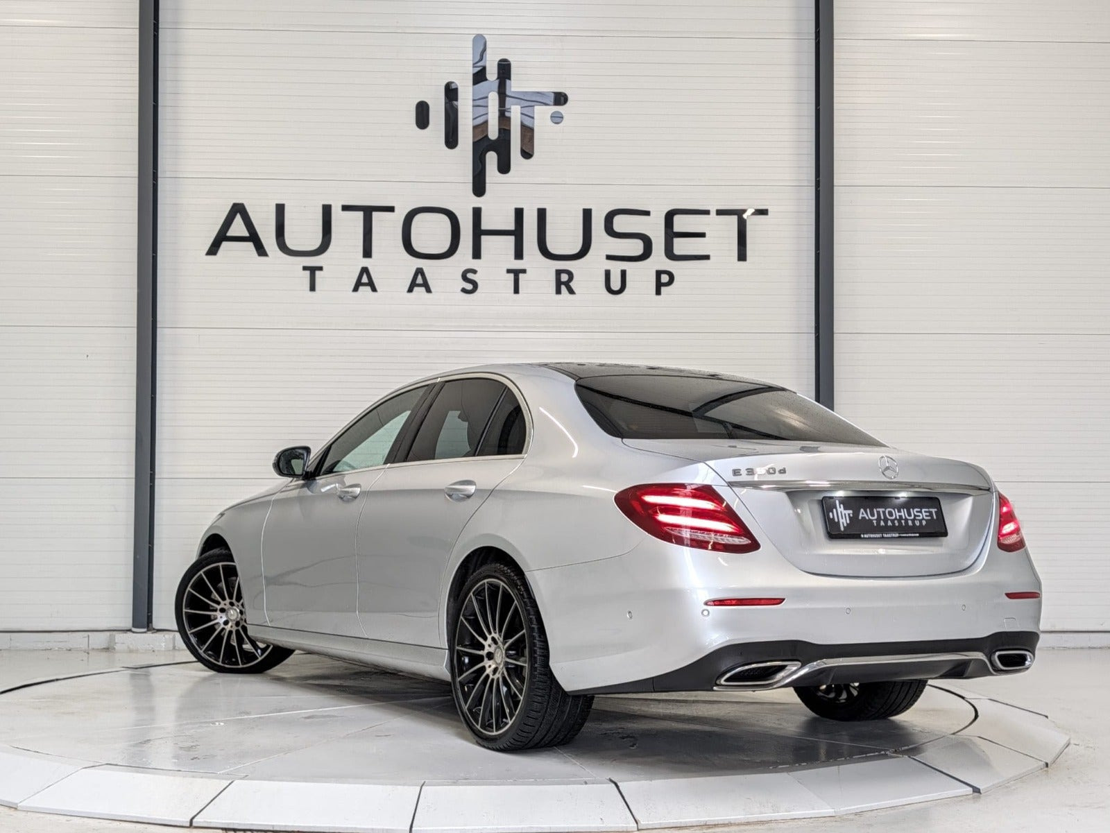 undefined Mercedes E350 d fra 2017
