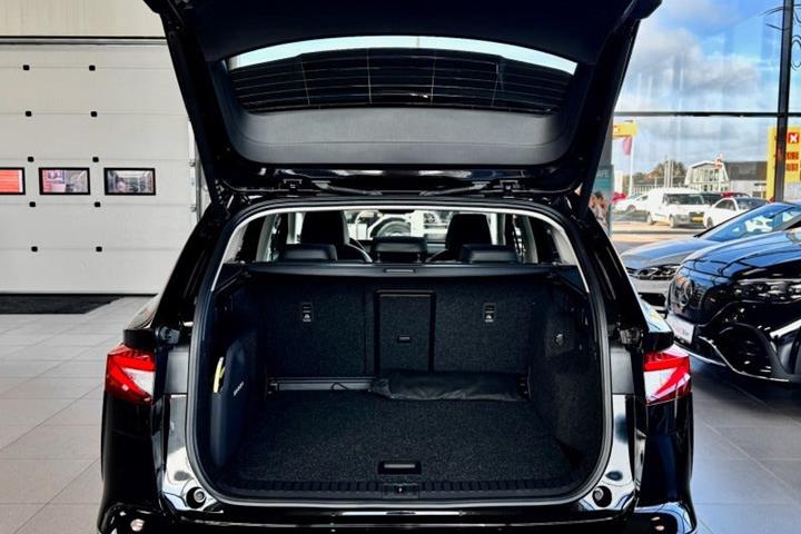 Sort Skoda Enyaq fra 2026
