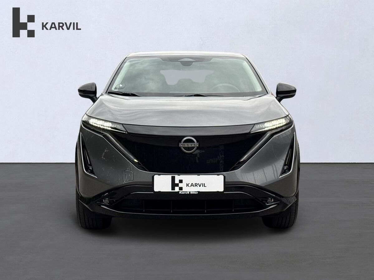 Grå Nissan Ariya fra 2026