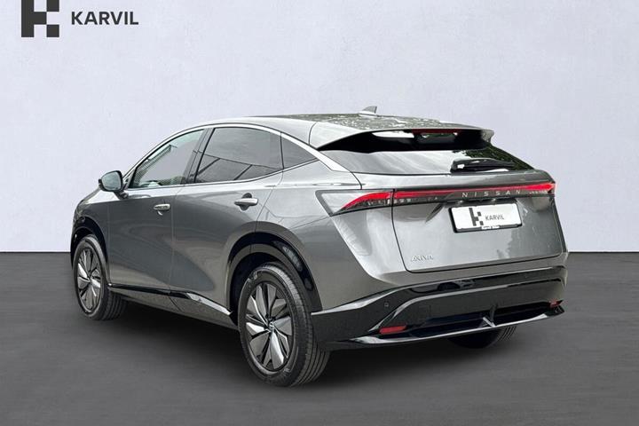 Grå Nissan Ariya fra 2026