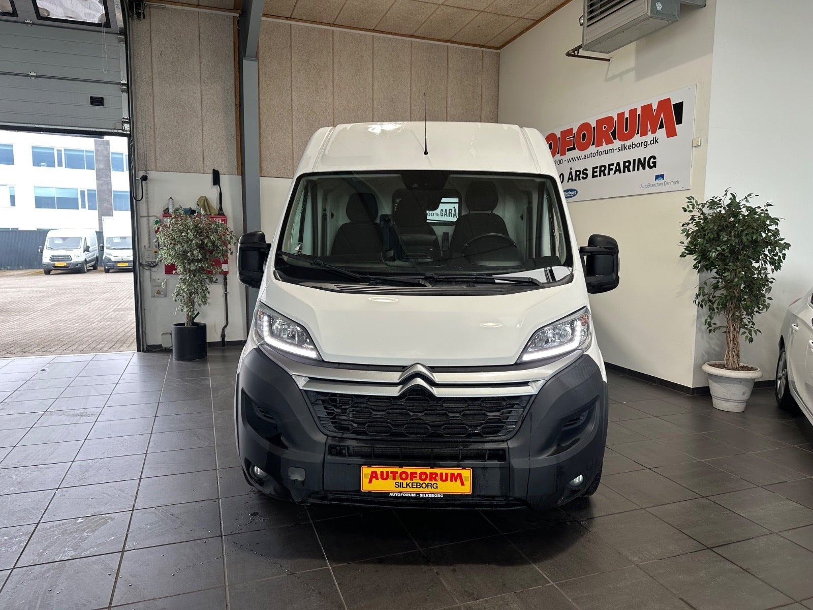 Hvid Citroën Jumper 35+ fra 2021