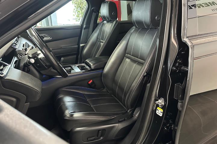 Sort Land Rover Range Rover Velar fra 2018