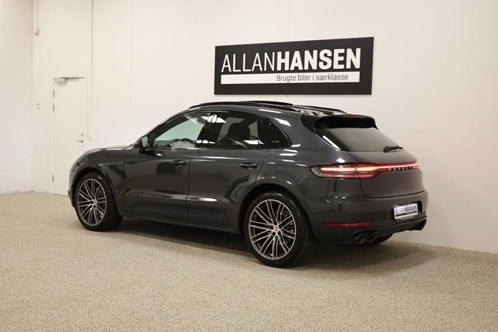 Grå Porsche Macan S fra 2019