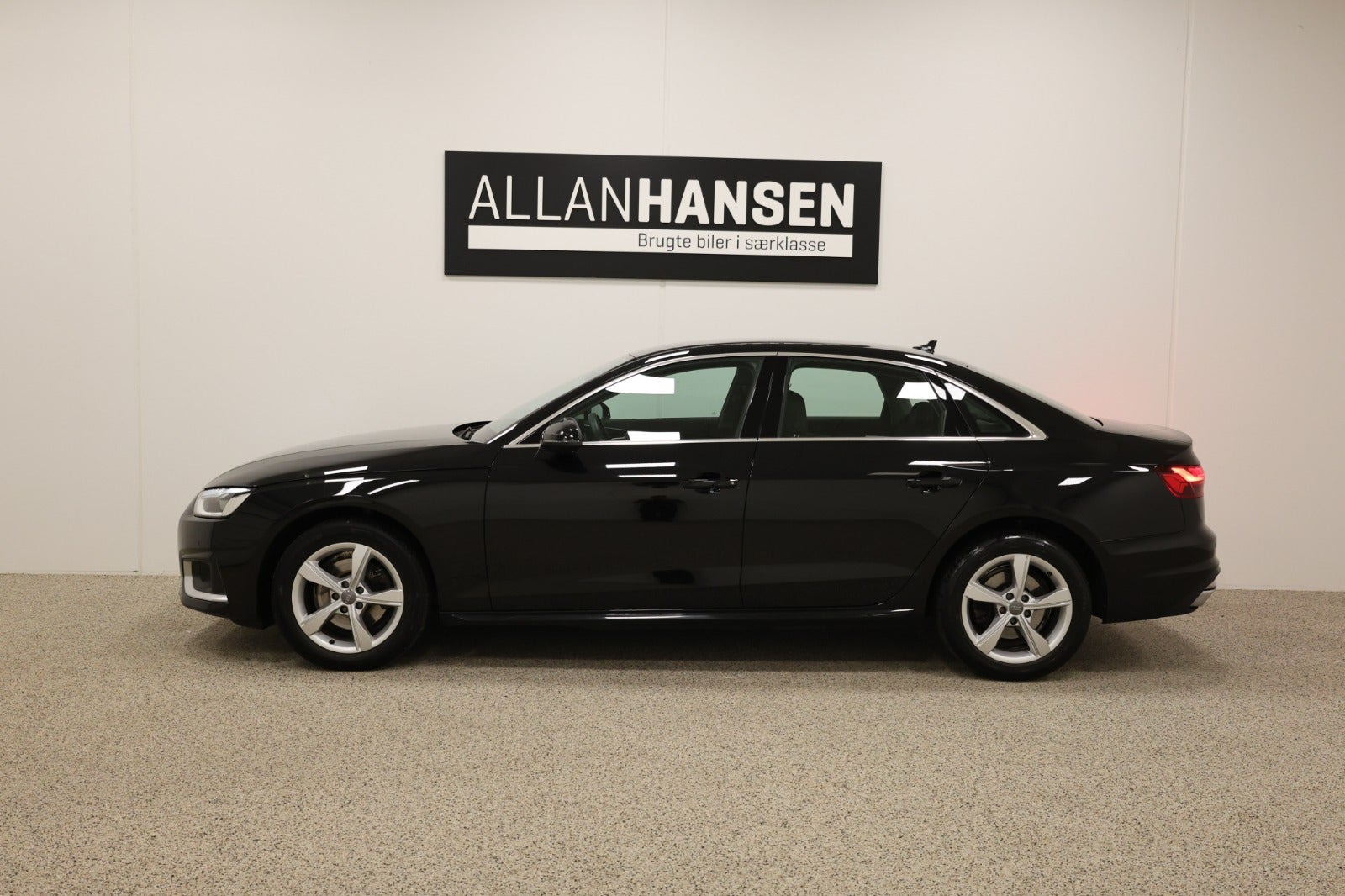 Sort Audi A4 fra 2020