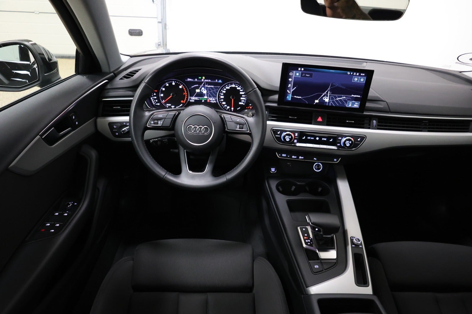 Sort Audi A4 fra 2020