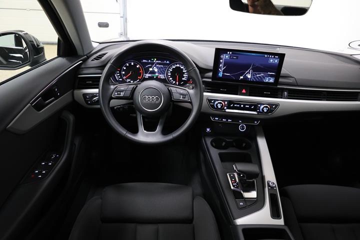 Sort Audi A4 fra 2020